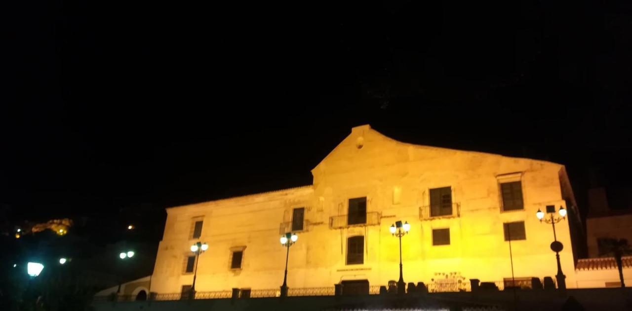 Casita Ana En El Centro De Frigiliana Apartman Szoba fotó